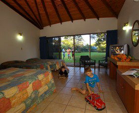 Aurora Kakadu - Accommodation Mount Tamborine 3