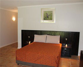 Aurora Kakadu - Accommodation Mount Tamborine 7