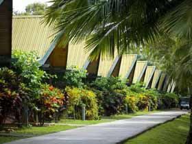 Hamilton Island Palm Bungalows - Accommodation Mount Tamborine 1