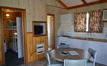 Holbrook Motor Village - Accommodation Mount Tamborine 2
