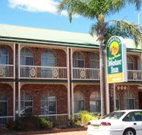 Hamiltons Henry Parkes Motor Inn - Accommodation Mount Tamborine