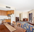 Quality Suites Boulevard on Beaumont - Hamilton