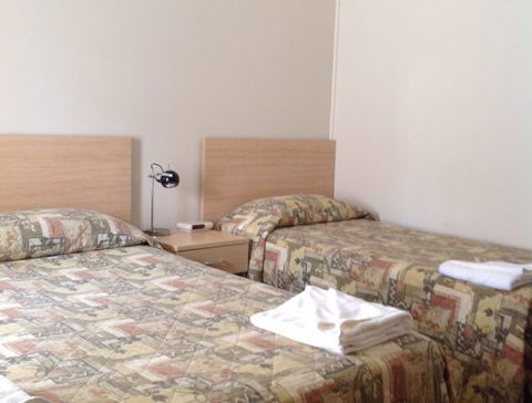 Mia Motel - Accommodation Mount Tamborine 5