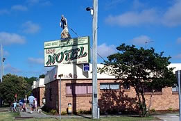 Jackie Howe Motel - Accommodation Mount Tamborine 0