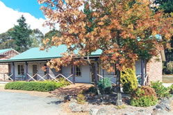 Federation Gardens Lodge - Accommodation Mount Tamborine 0