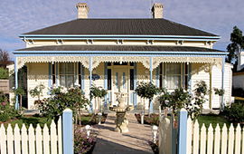 Carrington House - Accommodation Mount Tamborine 0