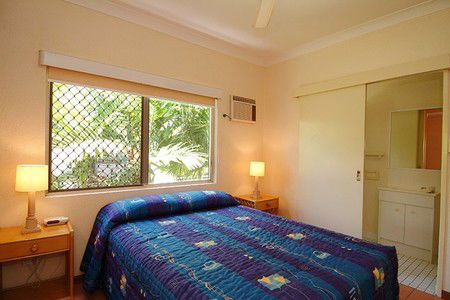 Royal Palm Villas - Accommodation Mount Tamborine 1