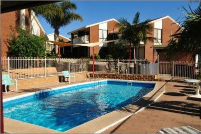 Anchor Bell Holiday Apartments - Accommodation Mount Tamborine 5