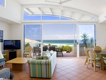 Aqua Promenade Beachfront Apartments - Accommodation Mount Tamborine 4