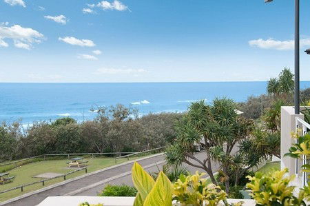 Aqua Promenade Beachfront Apartments - Accommodation Mount Tamborine 5