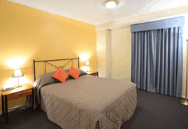 Paramount Serviced Apartments - Accommodation Mount Tamborine 2