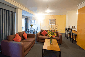 Paramount Serviced Apartments - Accommodation Mount Tamborine 3