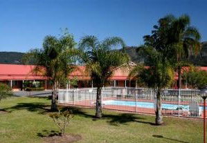Gloucester Country Lodge - Accommodation Mount Tamborine 0