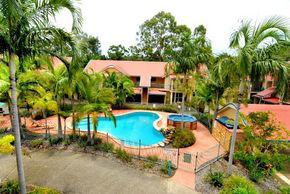 Beach Court Holiday Villas - Accommodation Mount Tamborine 0