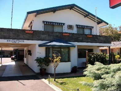 Alkira Motel - Accommodation Mount Tamborine 0