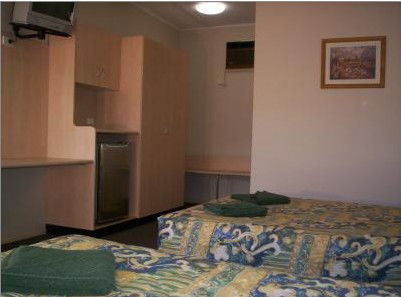 Gilgandra Motel - Accommodation Mount Tamborine 4