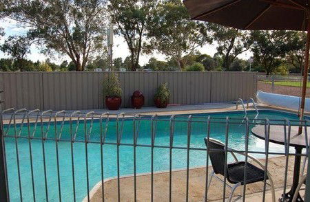 Mia Motel - Accommodation Mount Tamborine 0