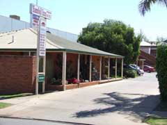 Yambil Inn Motel - Accommodation Mount Tamborine 1