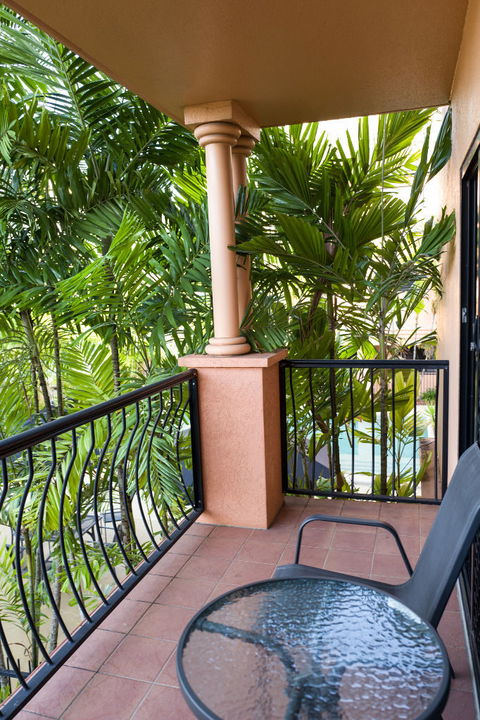 Central Plaza Apartments - Accommodation Mount Tamborine 2