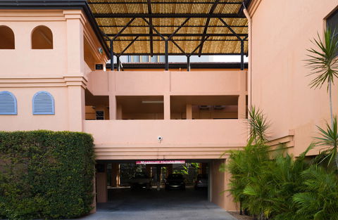 Central Plaza Apartments - Accommodation Mount Tamborine 5