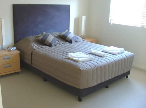 The Village Burleigh Heads - Accommodation Mount Tamborine 1