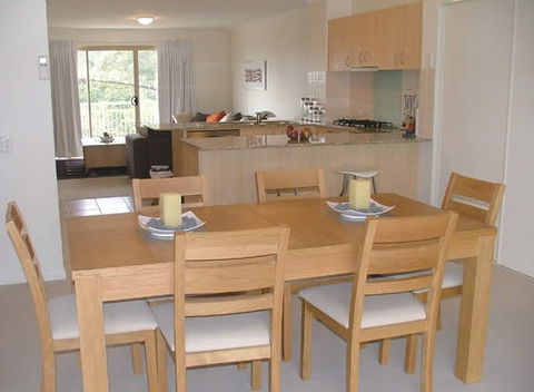 The Village Burleigh Heads - Accommodation Mount Tamborine 2