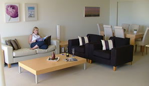 The Village Burleigh Heads - Accommodation Mount Tamborine 6