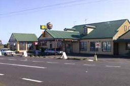 Carleton Inn - Accommodation Mount Tamborine 0