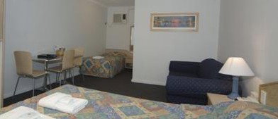 Caravilla Motel - Accommodation Mount Tamborine 1