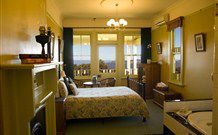 Moments Mountain Retreat - - Accommodation Mount Tamborine 2