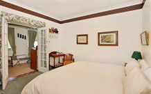 Amelies - Accommodation Mount Tamborine 1