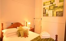 Fabulous Location - Accommodation Mount Tamborine 1