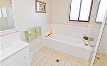 Federation Gardens - Accommodation Mount Tamborine 4