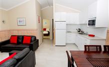 Oakbourne Cottage, Gingers Creek - Accommodation Mount Tamborine 4