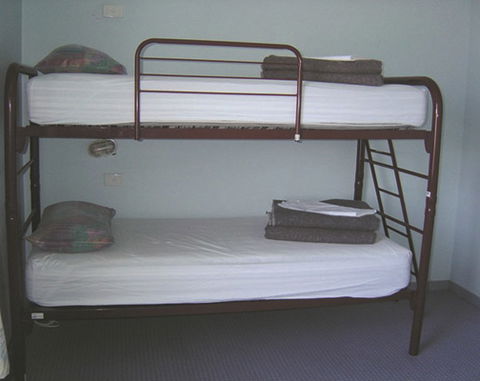 Albury-Wodonga YHA - Accommodation Mount Tamborine 7