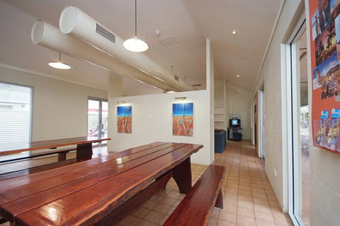 Ayers Rock - Outback Pioneer Lodge - Accommodation Mount Tamborine 6