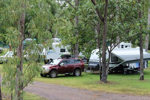 Corroboree Park Tavern - Accommodation Mount Tamborine 5