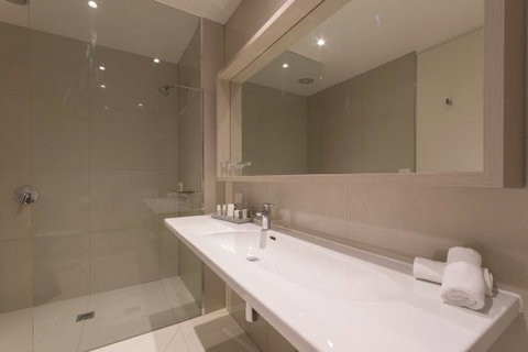 Flinders Hotel - Accommodation Mount Tamborine 9