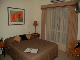 While Away Bed And Breakfast - Accommodation Mount Tamborine 3