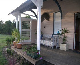 Barney Creek Vineyard Cottages - Accommodation Mount Tamborine 2