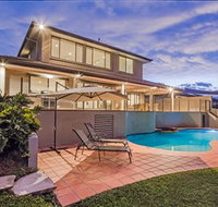 Serenity Shores at Vogue Holiday Homes - Accommodation Mount Tamborine