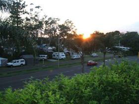 Pialba Beachfront Tourist Park - Accommodation Mount Tamborine 2
