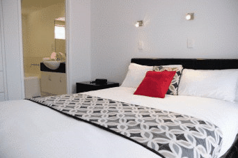 Pelicans Holiday Village - Accommodation Mount Tamborine 4