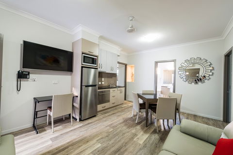 Athena Motel Apartments - Accommodation Mount Tamborine 8