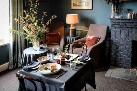 The Grande Hotel And Restaurant - Accommodation Mount Tamborine 3