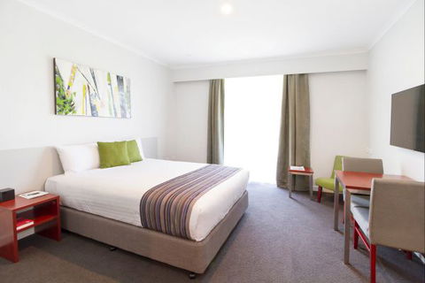 Abode Narrabundah - Accommodation Mount Tamborine 2