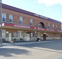 Binalong Hotel - Accommodation Mount Tamborine