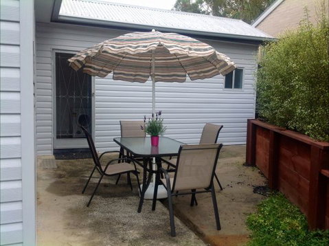 Shamrose Cottage - Accommodation Mount Tamborine 8