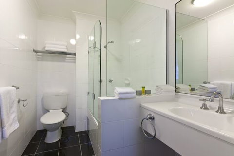 Tall Trees - Accommodation Mount Tamborine 4