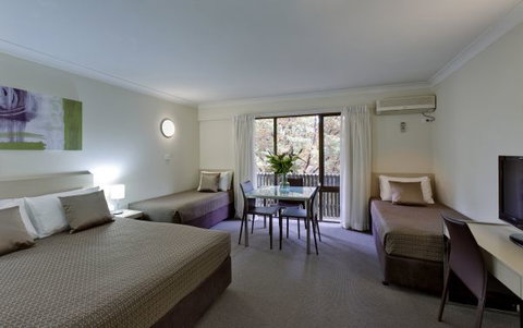 Tall Trees - Accommodation Mount Tamborine 6